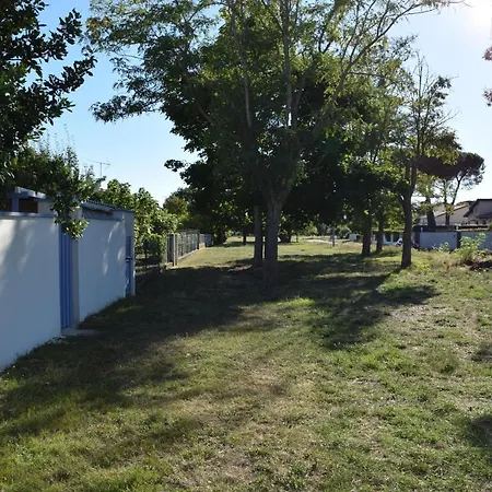 La Joie Dans Quartier Chic Lägenhet