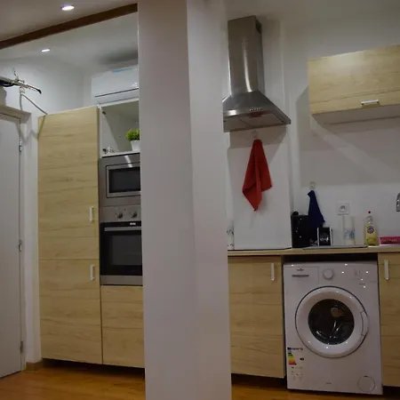 La Joie Dans Quartier Chic 아파트 *