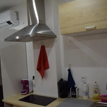 La Joie Dans Quartier Chic